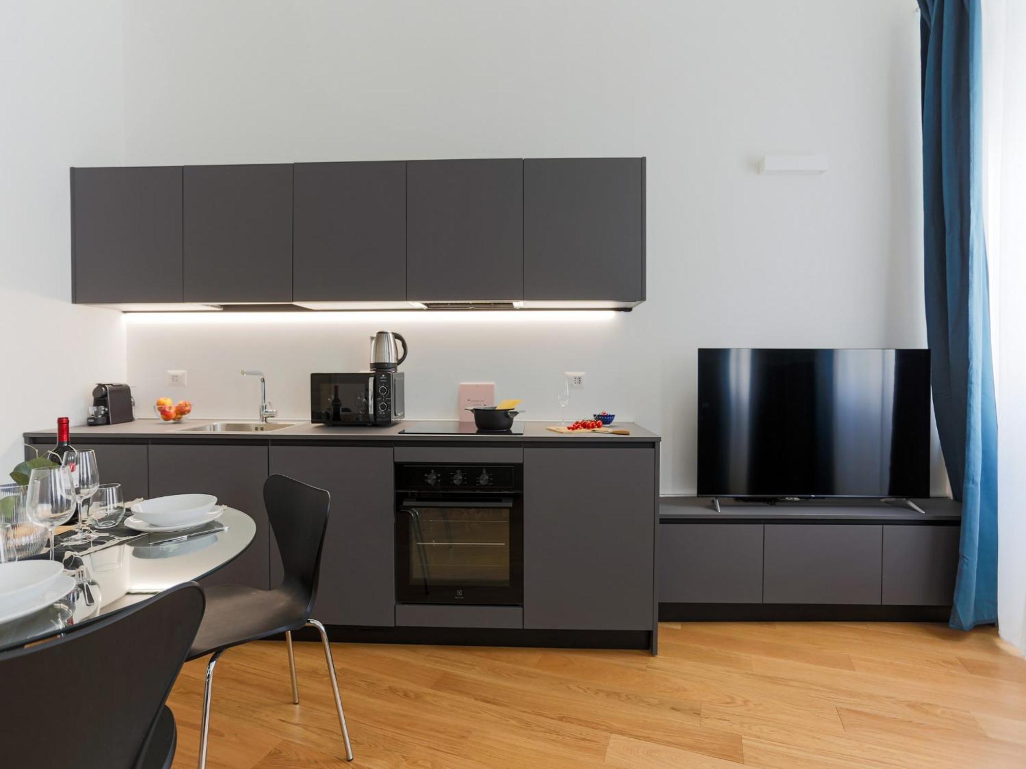 The Best Rent - Modern One Bedroom Apartment In San Babila Mailand Exterior foto